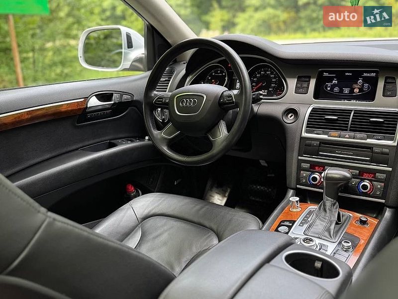 Внедорожник / Кроссовер Audi Q7 2013 в Калуше