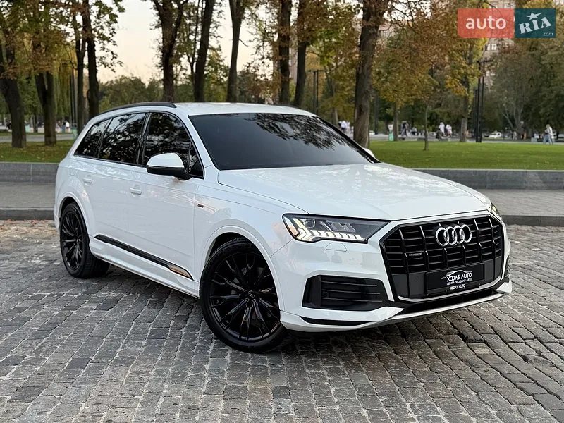 Audi Q7