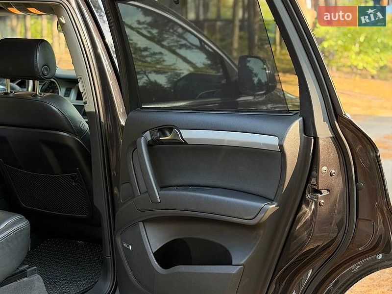 Позашляховик / Кросовер Audi Q7 2007 в Києві фото 41 Позашляховик / Кросовер Audi Q7 2007 в Києві