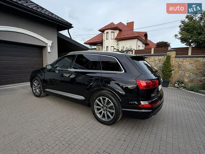 Позашляховик / Кросовер Audi Q7 2019 в Львові фото 7 Позашляховик / Кросовер Audi Q7 2019 в Львові