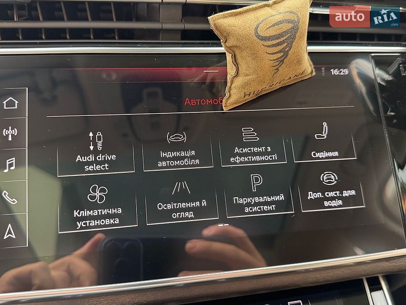 Позашляховик / Кросовер Audi Q7 2019 в Львові