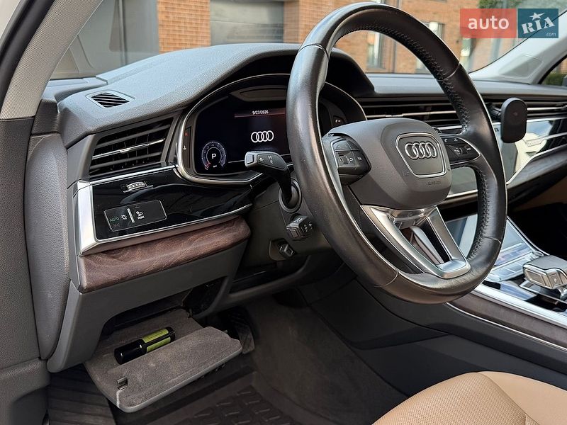 Позашляховик / Кросовер Audi Q7 2019 в Львові