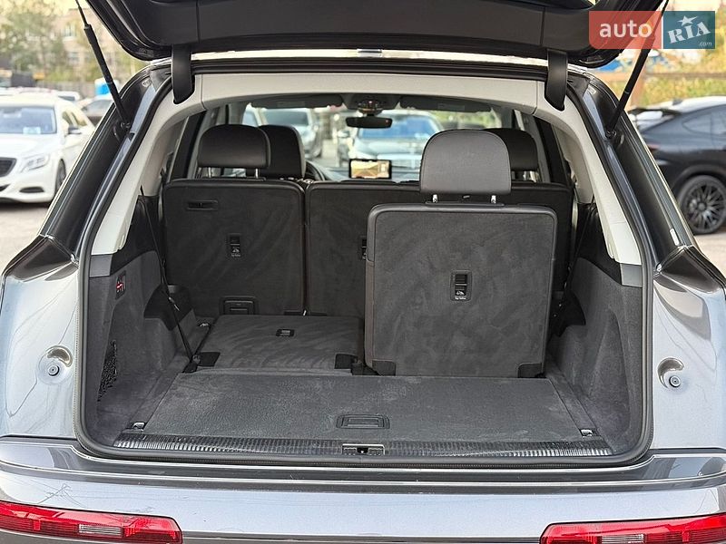 Позашляховик / Кросовер Audi Q7 2018 в Харкові