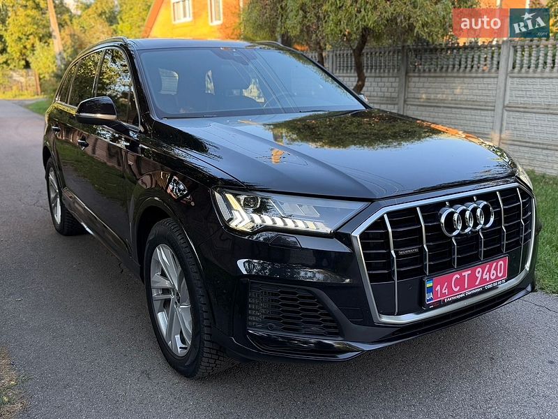Позашляховик / Кросовер Audi Q7 2021 в Полтаві