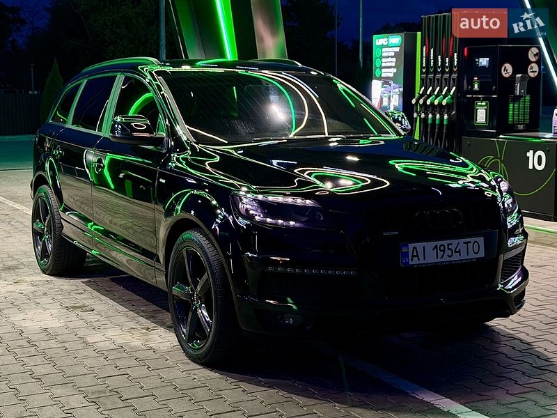 Внедорожник / Кроссовер Audi Q7 2013 в Одессе