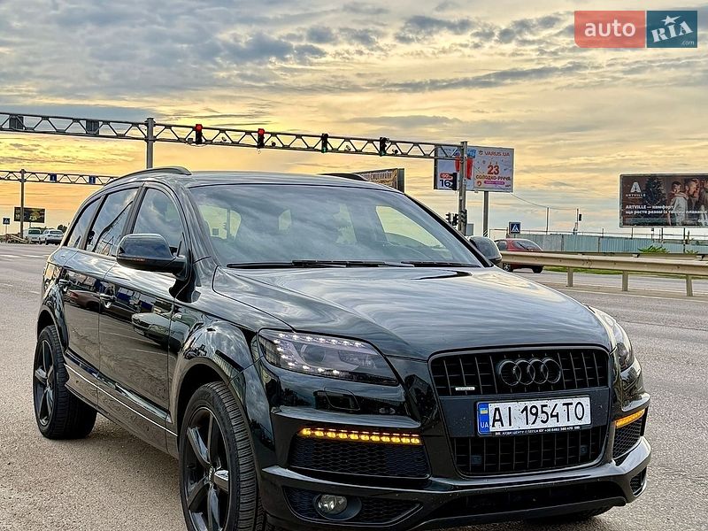 Внедорожник / Кроссовер Audi Q7 2013 в Одессе