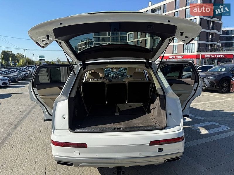Внедорожник / Кроссовер Audi Q7 2019 в Львове