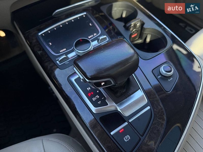Внедорожник / Кроссовер Audi Q7 2019 в Львове