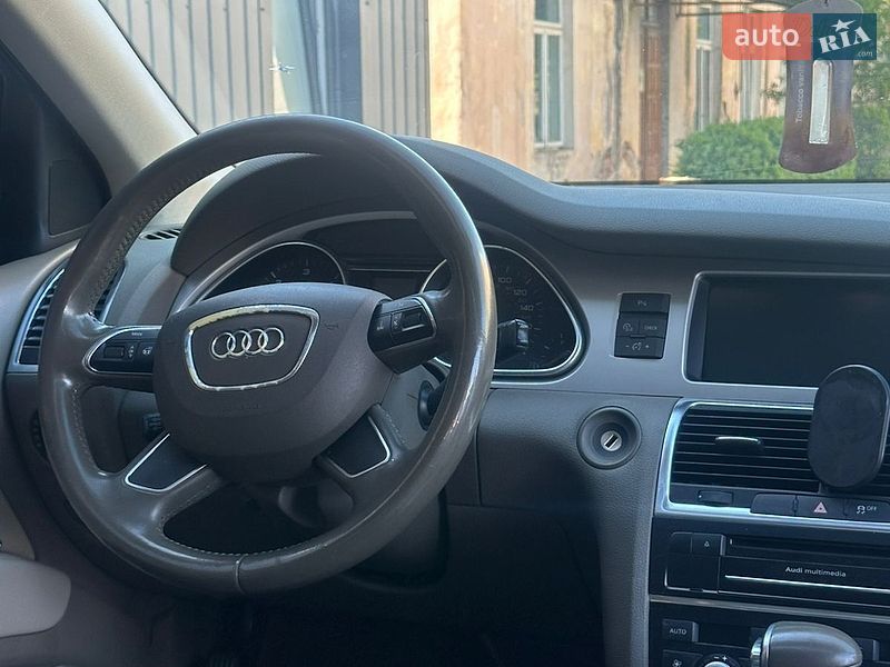 Внедорожник / Кроссовер Audi Q7 2015 в Ивано-Франковске