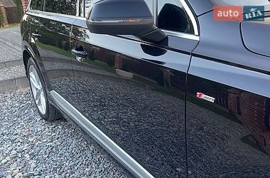 Позашляховик / Кросовер Audi Q7 2015 в Калуші