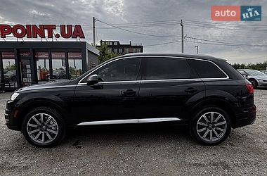 Позашляховик / Кросовер Audi Q7 2016 в Білогородці