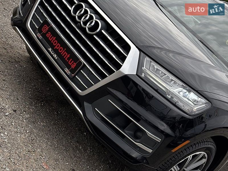 Внедорожник / Кроссовер Audi Q7 2016 в Белогородке
