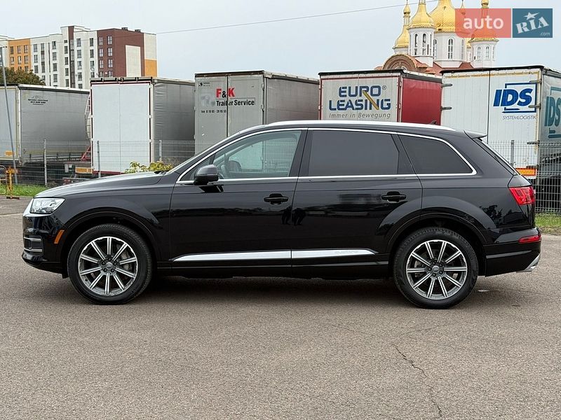 Позашляховик / Кросовер Audi Q7 2016 в Ковелі
