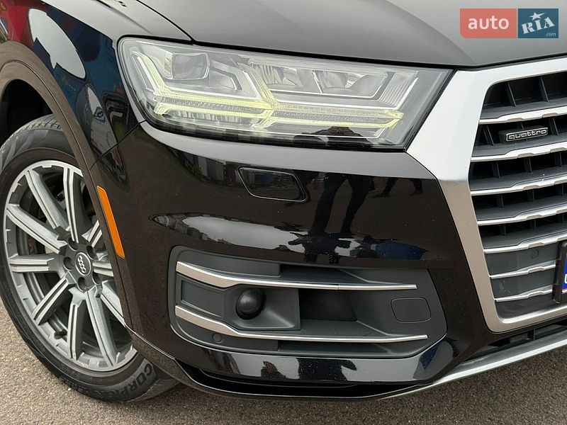 Позашляховик / Кросовер Audi Q7 2016 в Ковелі
