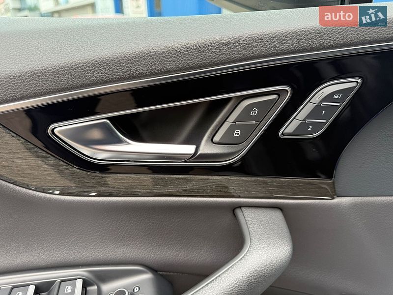 Позашляховик / Кросовер Audi Q7 2016 в Ковелі