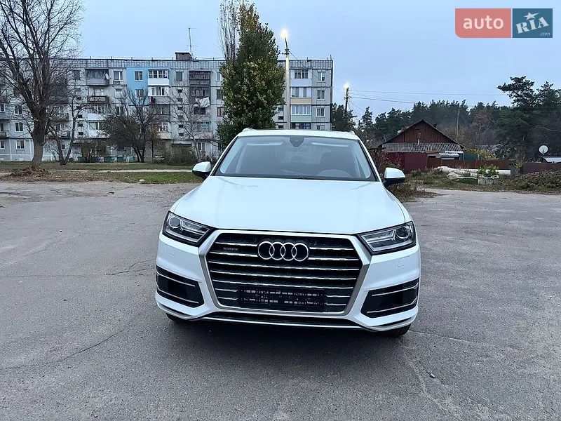 Audi Q7 2016