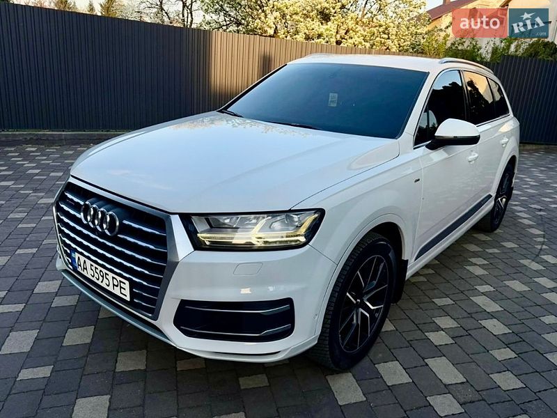 Внедорожник / Кроссовер Audi Q7 2015 в Мукачево Внедорожник / Кроссовер Audi Q7 2015 в Мукачево