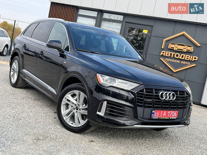 Audi Q7 2021