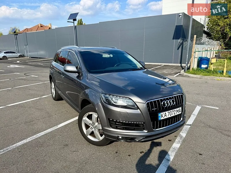 Audi Q7