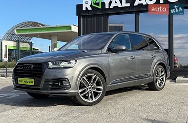 Внедорожник / Кроссовер Audi Q7 2017 в Львове