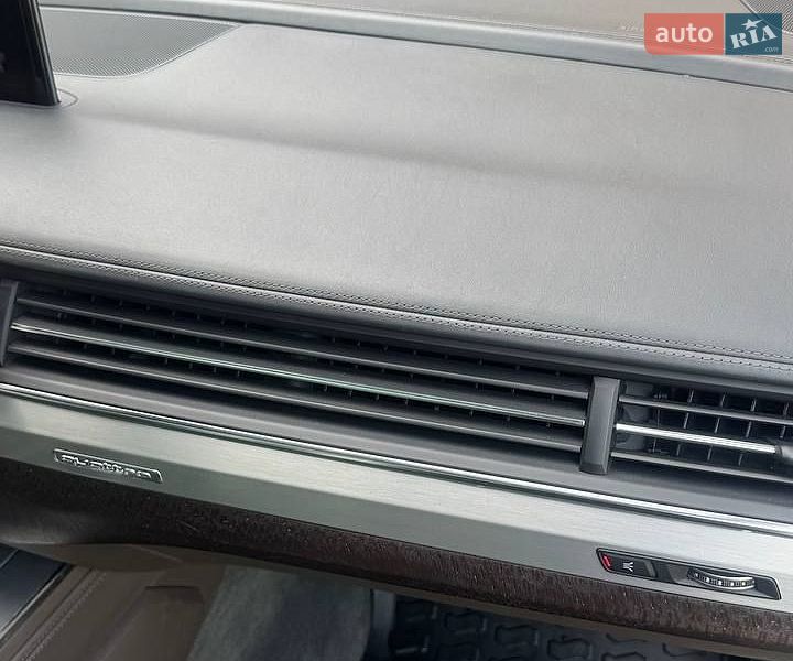 Позашляховик / Кросовер Audi Q7 2016 в Івано-Франківську фото 15 Позашляховик / Кросовер Audi Q7 2016 в Івано-Франківську
