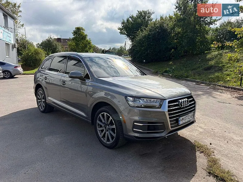 Audi Q7 2017