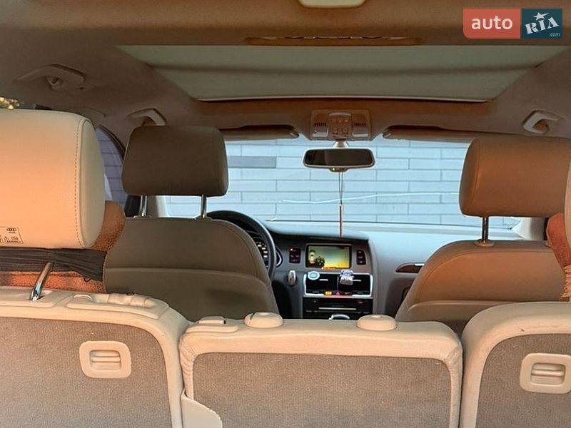 Внедорожник / Кроссовер Audi Q7 2011 в Днепре