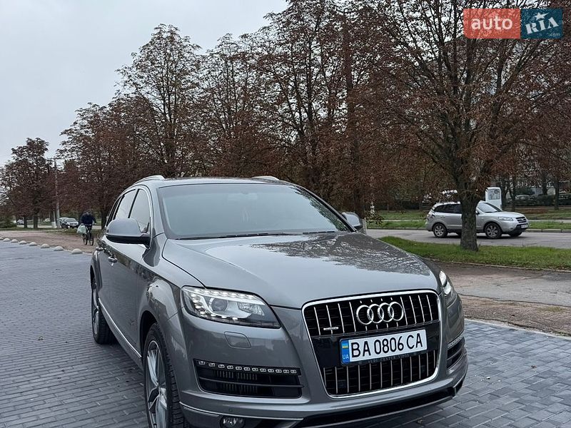 Позашляховик / Кросовер Audi Q7 2015 в Кропивницькому