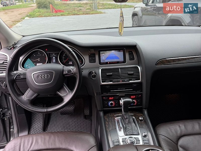 Позашляховик / Кросовер Audi Q7 2015 в Кропивницькому