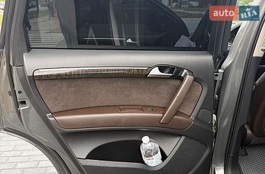 Позашляховик / Кросовер Audi Q7 2015 в Кропивницькому
