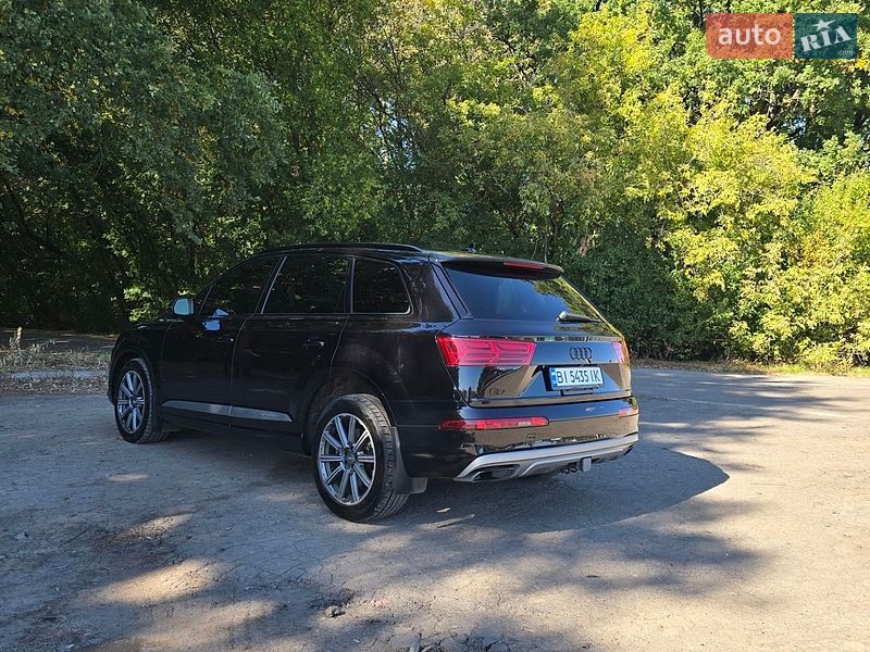 Внедорожник / Кроссовер Audi Q7 2018 в Полтаве