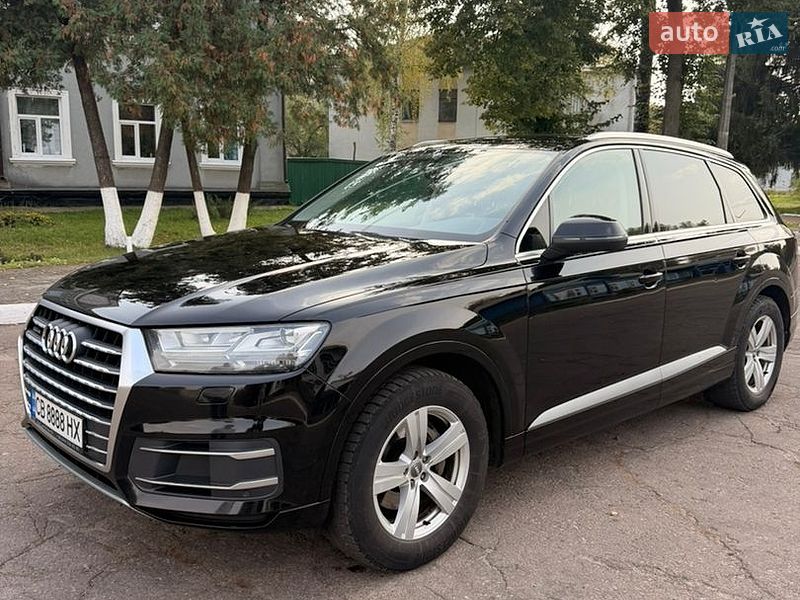 Позашляховик / Кросовер Audi Q7 2017 в Бахмачі
