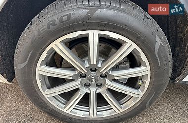 Внедорожник / Кроссовер Audi Q7 2018 в Киеве