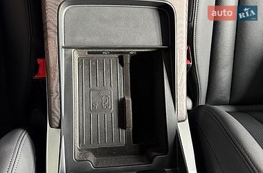 Позашляховик / Кросовер Audi Q7 2020 в Ужгороді