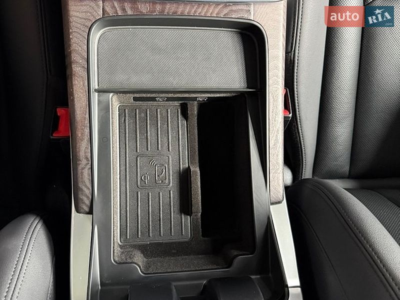 Позашляховик / Кросовер Audi Q7 2020 в Ужгороді
