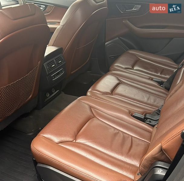 Внедорожник / Кроссовер Audi Q7 2018 в Запорожье