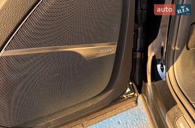 Позашляховик / Кросовер Audi Q7 2016 в Києві