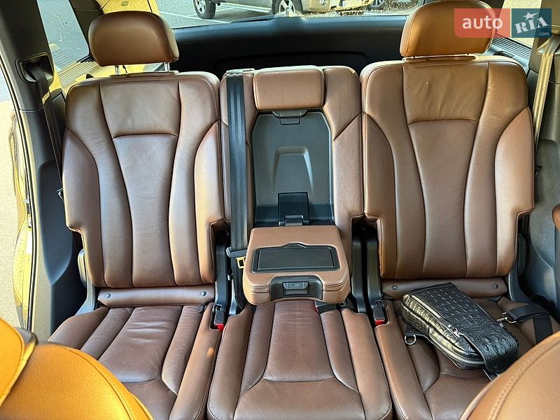 Внедорожник / Кроссовер Audi Q7 2016 в Киеве