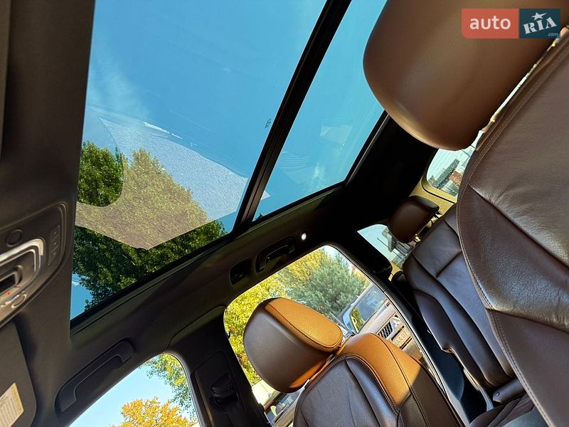 Позашляховик / Кросовер Audi Q7 2016 в Києві