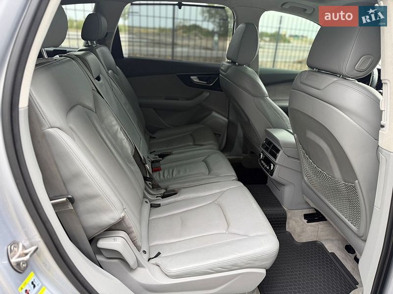Внедорожник / Кроссовер Audi Q7 2016 в Черкассах фото 27 Внедорожник / Кроссовер Audi Q7 2016 в Черкассах