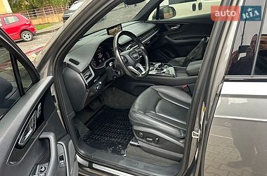 Внедорожник / Кроссовер Audi Q7 2017 в Черновцах