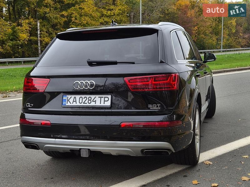 Внедорожник / Кроссовер Audi Q7 2018 в Киеве