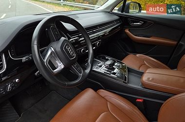 Внедорожник / Кроссовер Audi Q7 2018 в Киеве