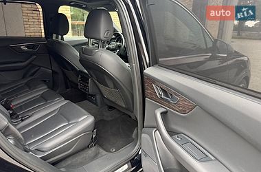 Внедорожник / Кроссовер Audi Q7 2019 в Луцке