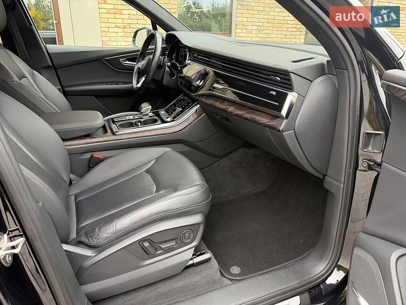 Внедорожник / Кроссовер Audi Q7 2019 в Луцке