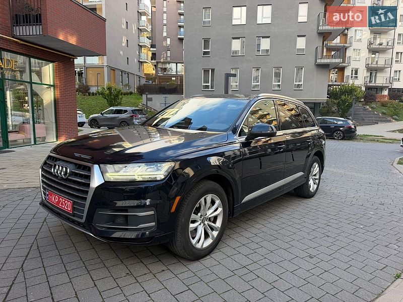 Позашляховик / Кросовер Audi Q7 2017 в Львові