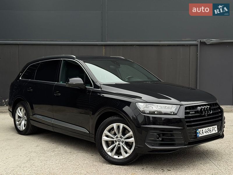 Позашляховик / Кросовер Audi Q7 2018 в Києві
