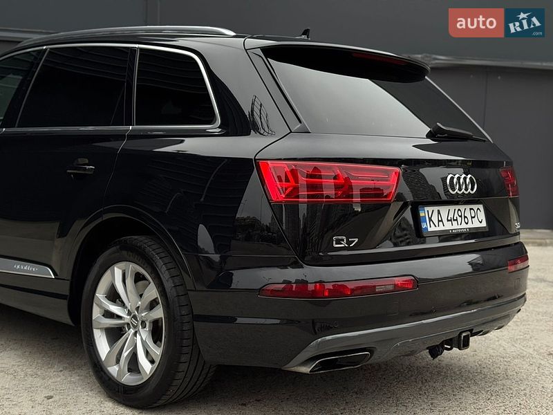 Позашляховик / Кросовер Audi Q7 2018 в Києві