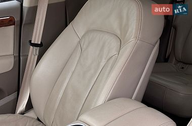 Позашляховик / Кросовер Audi Q7 2015 в Львові