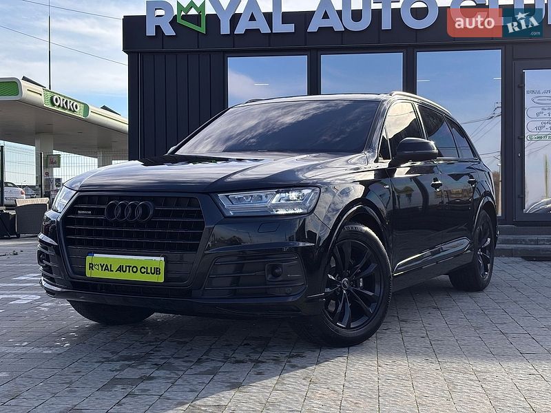 Внедорожник / Кроссовер Audi Q7 2017 в Львове